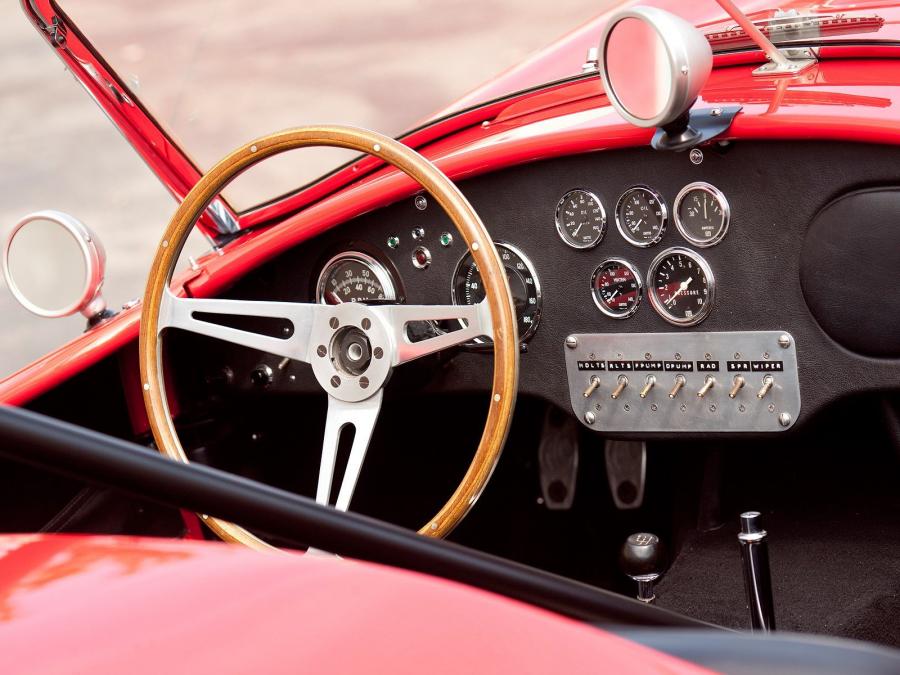  Shelby Cobra 289 Factory Team Car 1963 года  (фото 4 из 4)